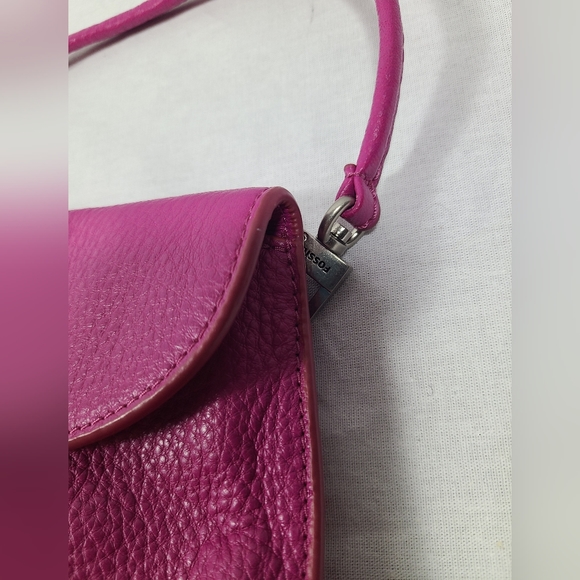 Fossil Monica SL5076690 Fuchsia Genuine Leather Convertible SM X-body/Clutch - Picture 2 of 7